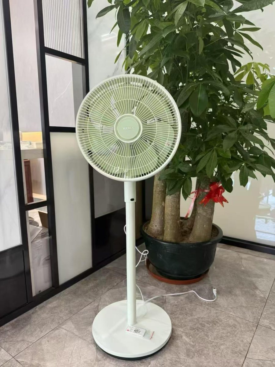 Seeden 语音14寸语音控制直流变频风扇 就几十台 product image
