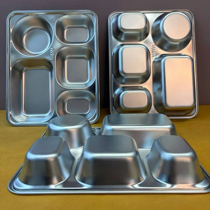 Stainless steel 5‑compartment canteen tray