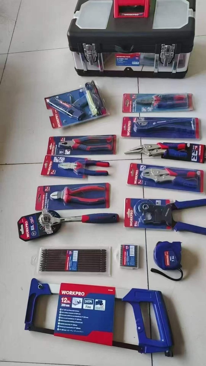 Hardware tools