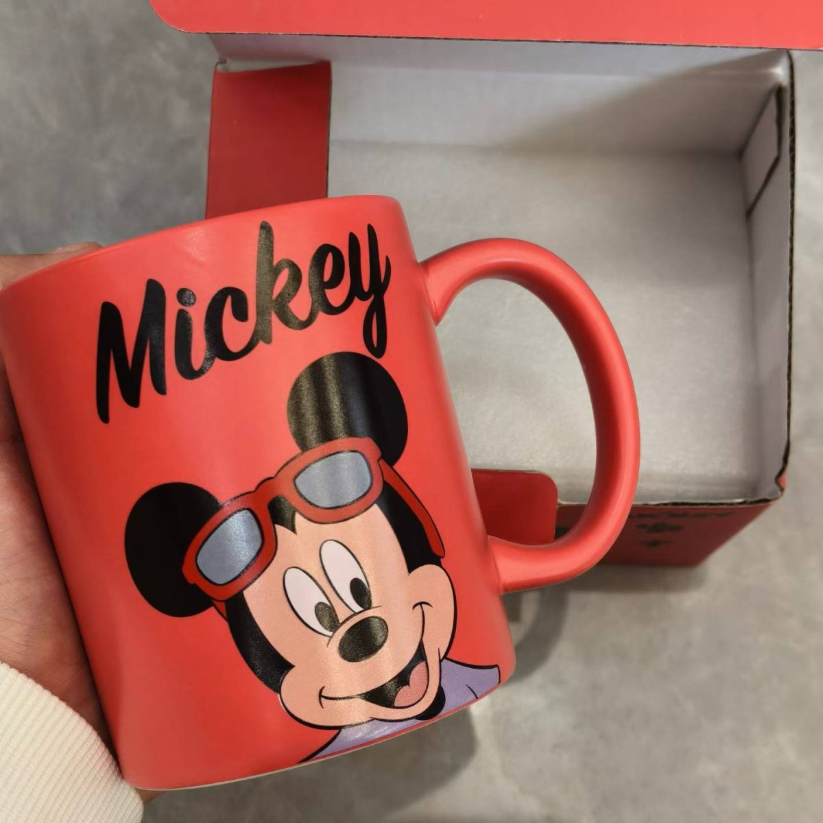 Ceramic cup